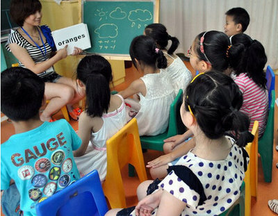 民辦培訓(xùn)機(jī)構(gòu)“紅黑榜”將于本月底公布，規(guī)范教育咨詢服務(wù)市場(chǎng)